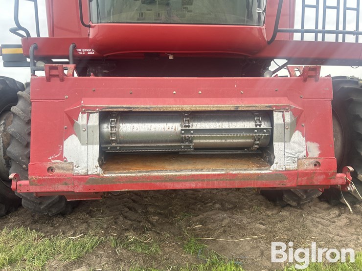 2009-case-ih-6088-image-9