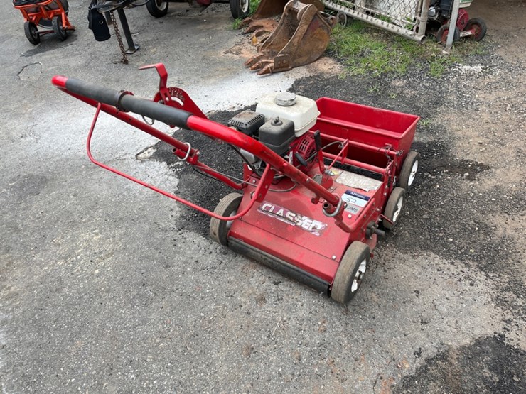 classen-tr-20rh-walk-behind-turf-rake-image-4