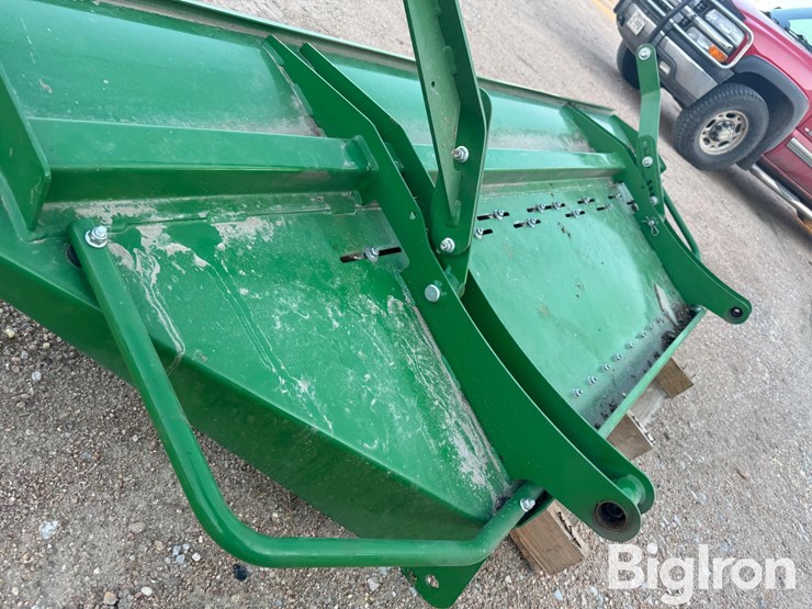john-deere-102-image-8