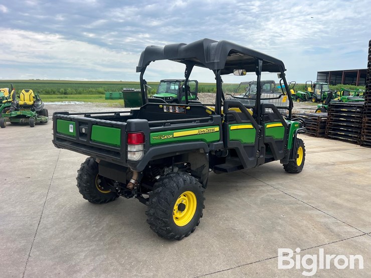 2016-john-deere-gator-image-5