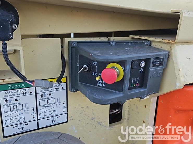 2019-jlg-2632es-image-19