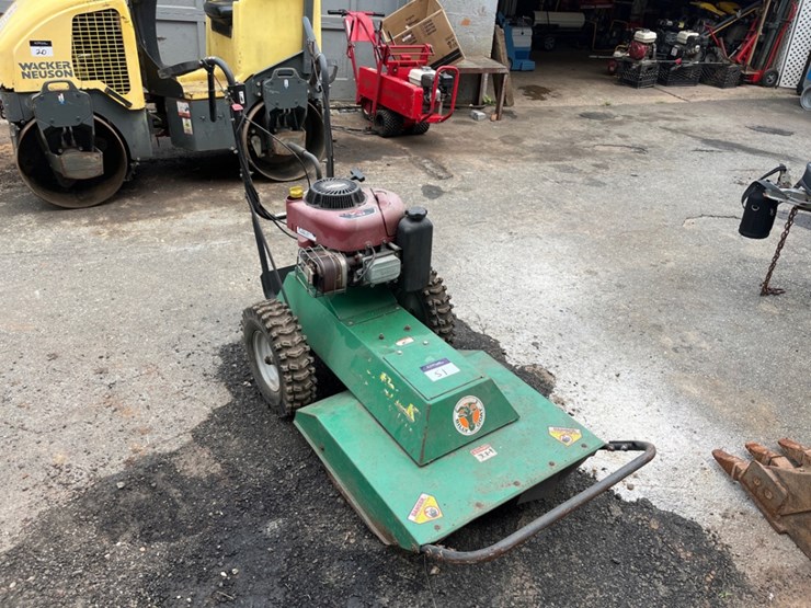 billy-goat-24"-gas-outback-brushcutter-image-1