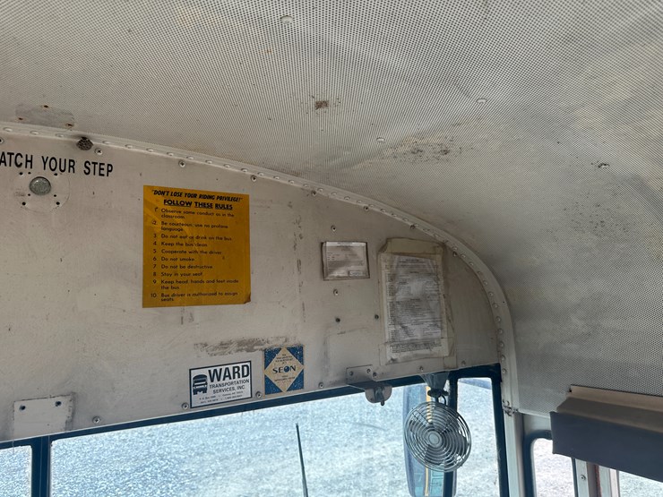 #21-•-#23872-•-2002-international-genesis-school-bus-vin:-1hvbgaan22a916951-image-67
