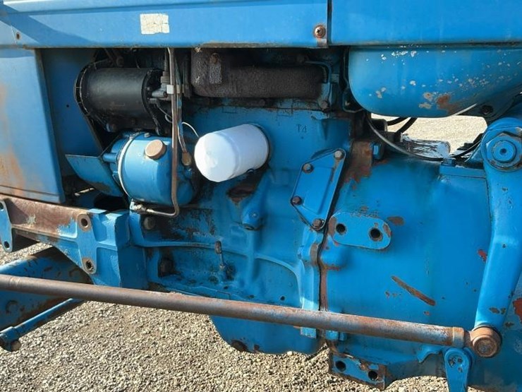 ford-4000-image-12