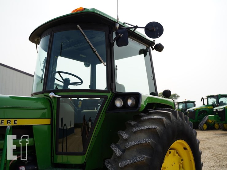 1976-john-deere-4230-image-10