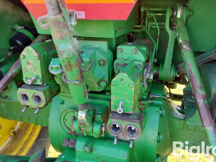 1982-john-deere-4040-image-19