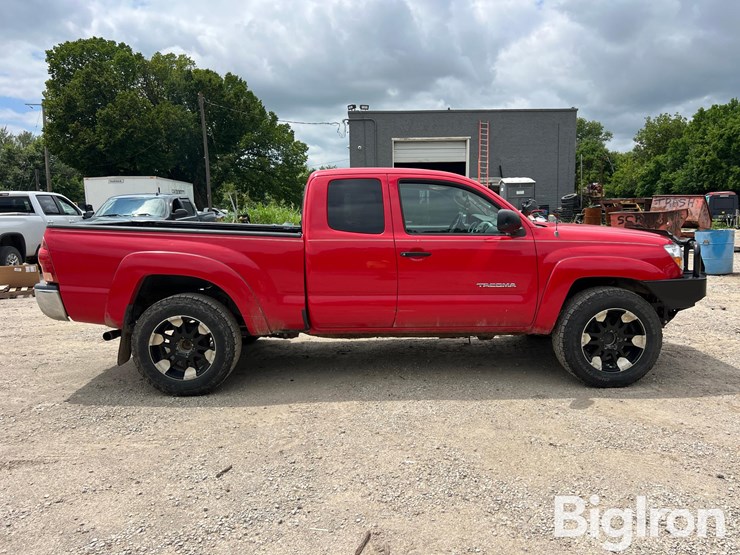 2006-toyota-tacoma-image-4