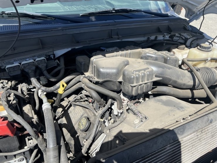 2015-ford-f350-image-11