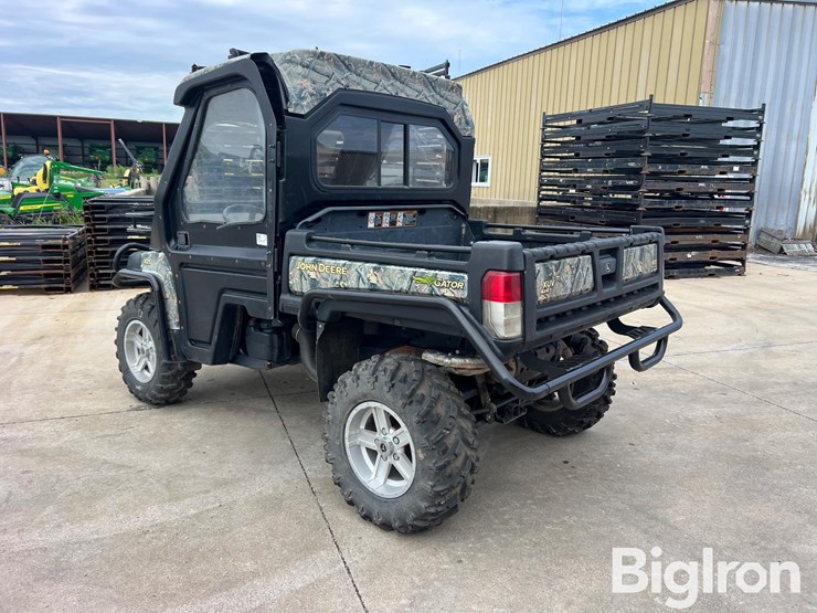 2011-john-deere-gator-image-7