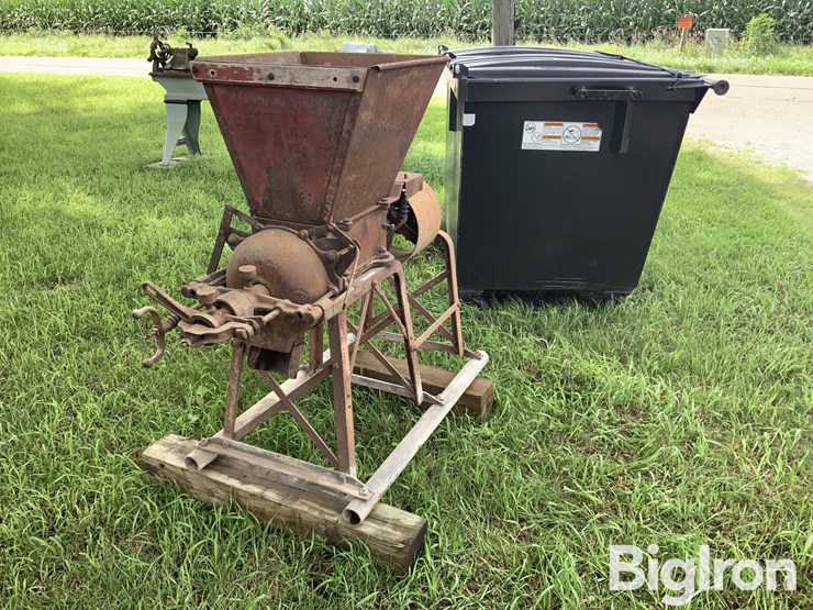 ear-corn-grinder-image-4