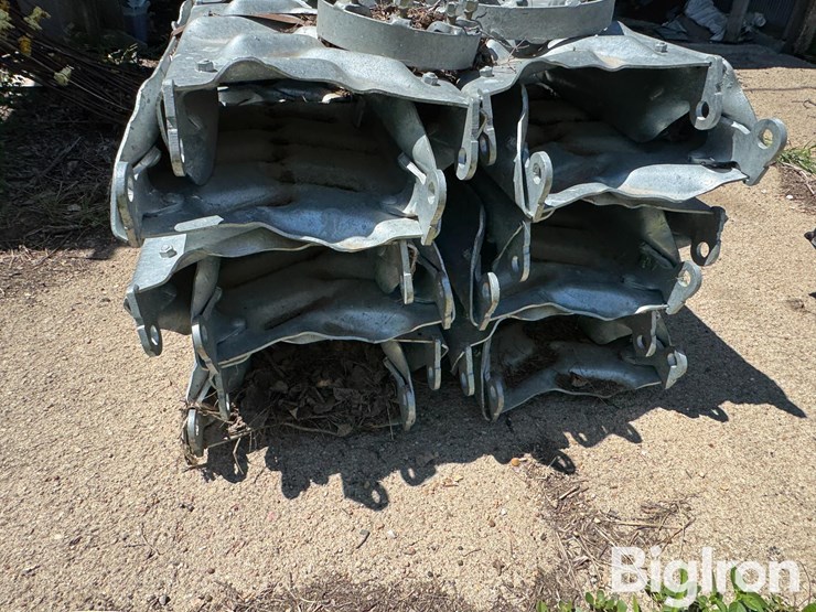 agri-trac-pivot-tracks-image-13