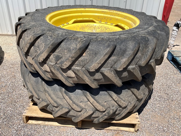 deere-tires-image-12