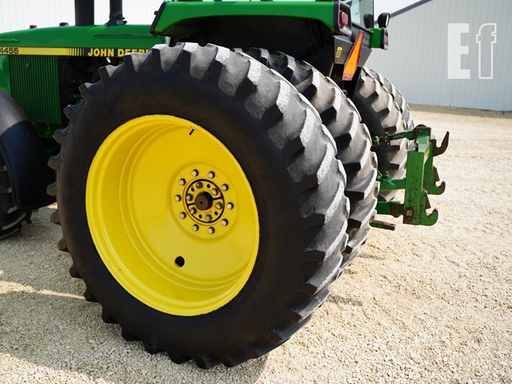 1989-john-deere-4455-image-26