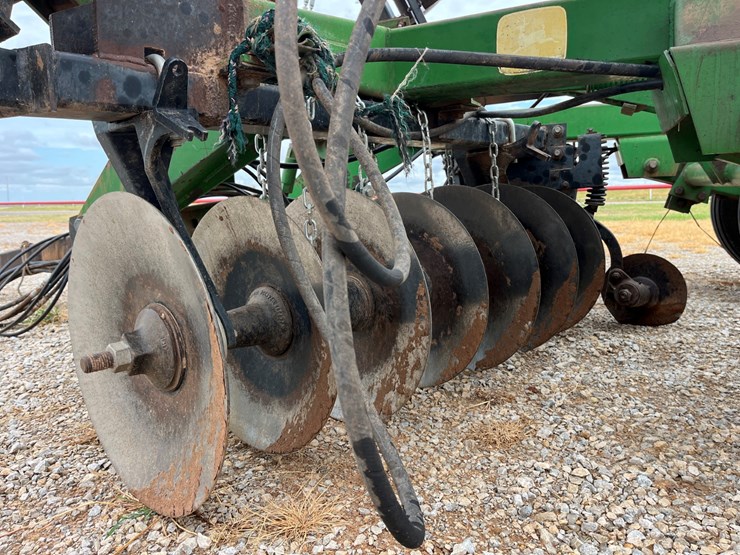 1989-john-deere-630-image-17