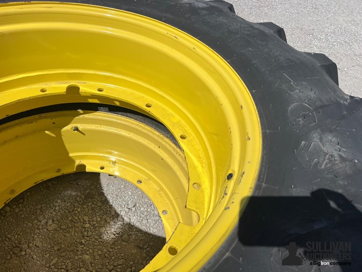 firestone-performer-85-460/85r38-image-16