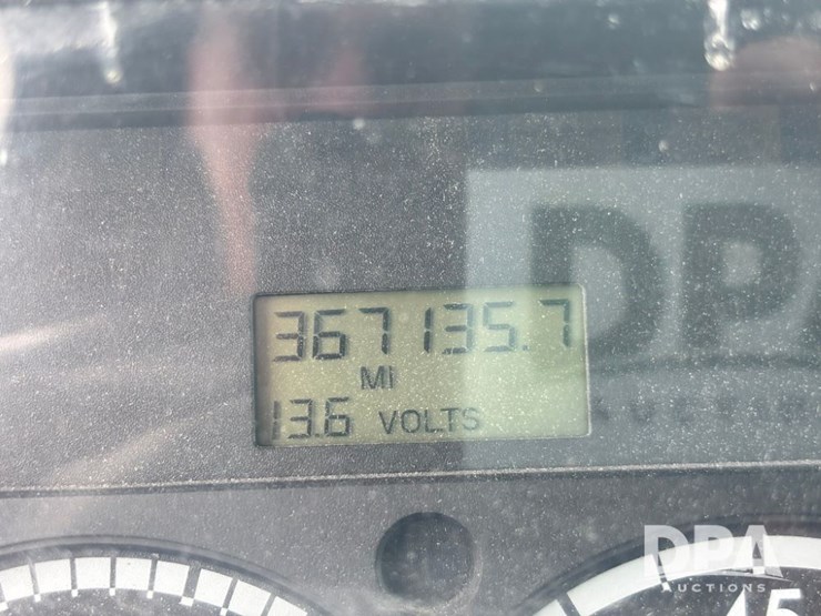 2005-sterling-dry-tender-truck-(gp11242,-unit-111565)-image-95