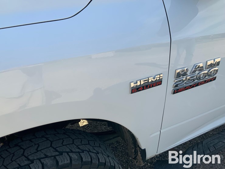 2016-ram-2500-hd-image-9