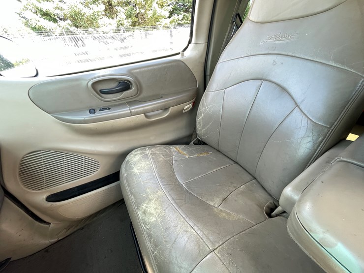 2000-ford-2000-image-21
