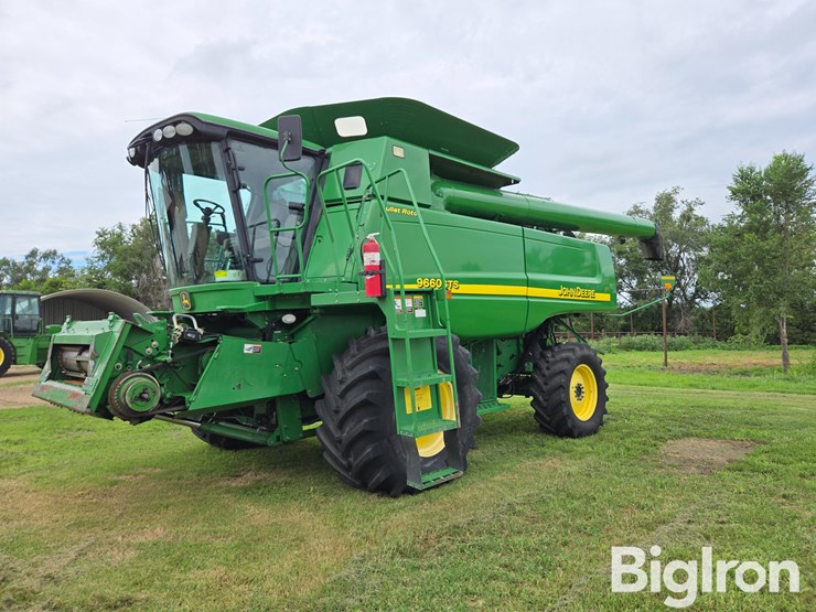 2006-john-deere-9660-sts-image-1