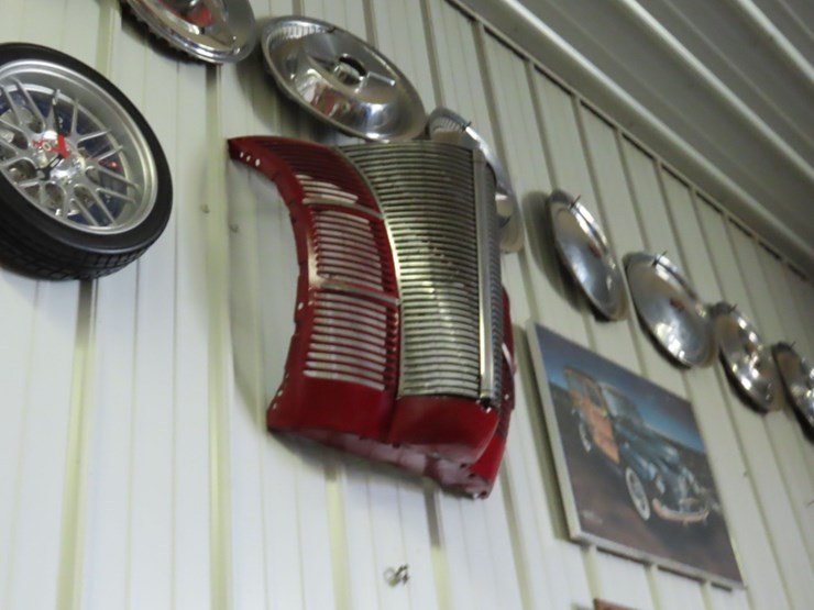 1940-ford-grill-image-2