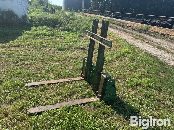 john-deere-46-image-8