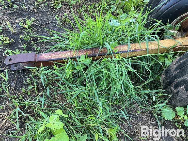 elk-creek-manufactuting-portable-hay-feeder-image-9