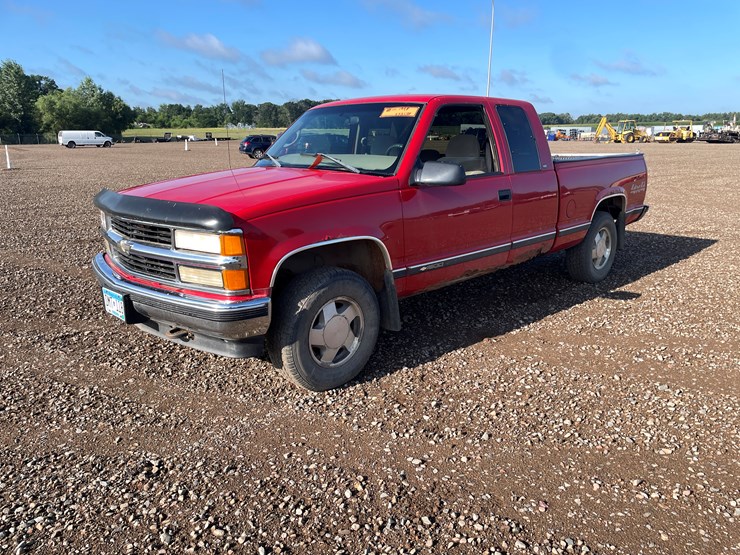 1998-chevrolet-1500-image-1