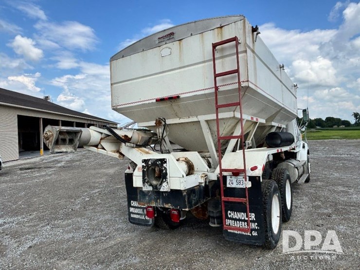 2005-sterling-dry-tender-truck-(gp11242,-unit-111565)-image-11