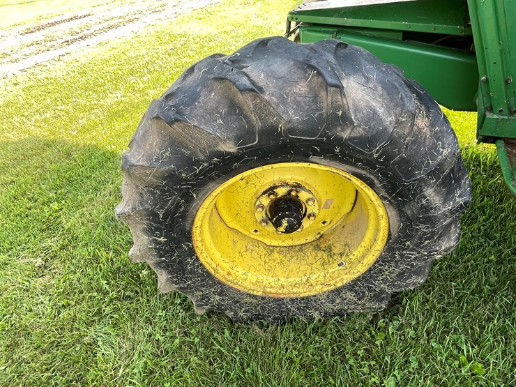 john-deere-7720-image-21