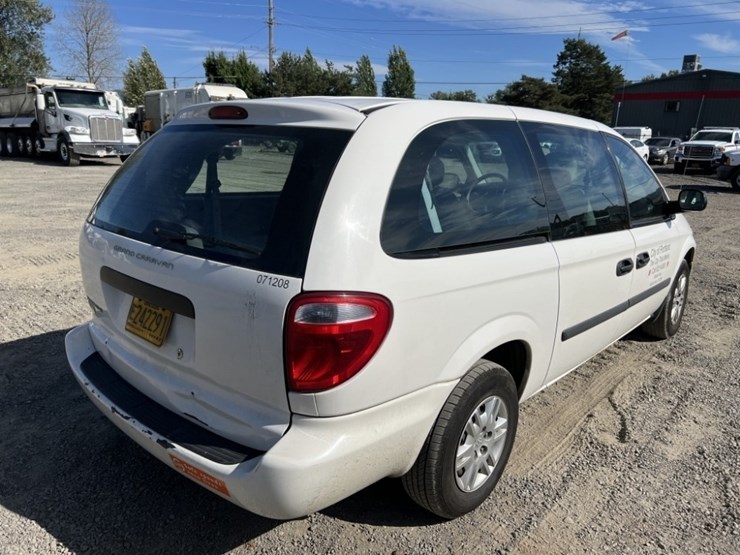 2007-dodge-grand-caravan-image-4