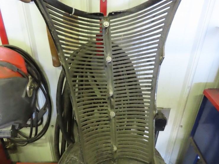 1940-ford-grill-used-image-2