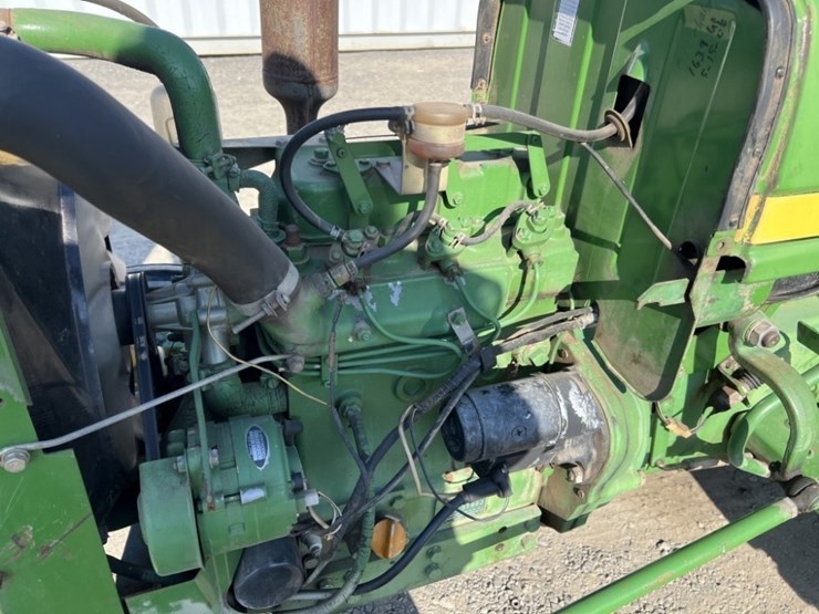 john-deere-850-image-9