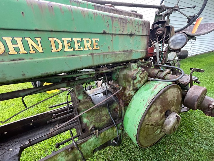 #6675-•-john-deere-parts-tractor-image-17