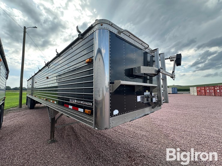 2014-timpte-super-hopper-image-3