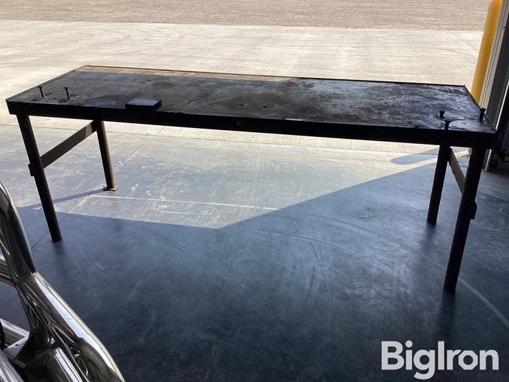 steel-work-bench-image-2