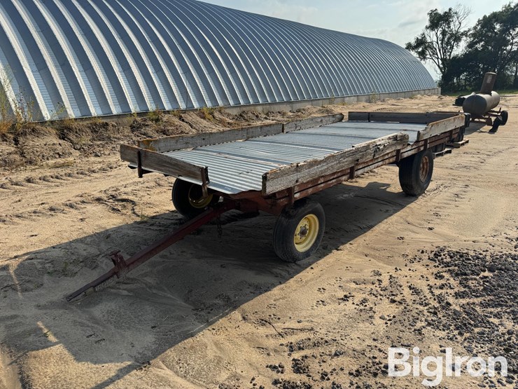 17'-flatbed-wagon-image-1