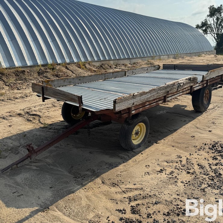 17' Flatbed Wagon