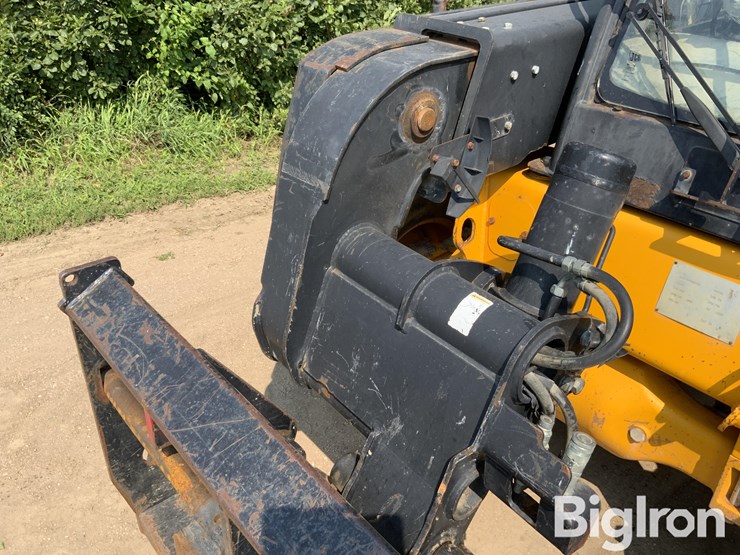 2006-jcb-527-55-image-11