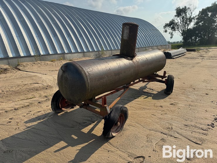 500-gal-propane-tank-trailer-image-1