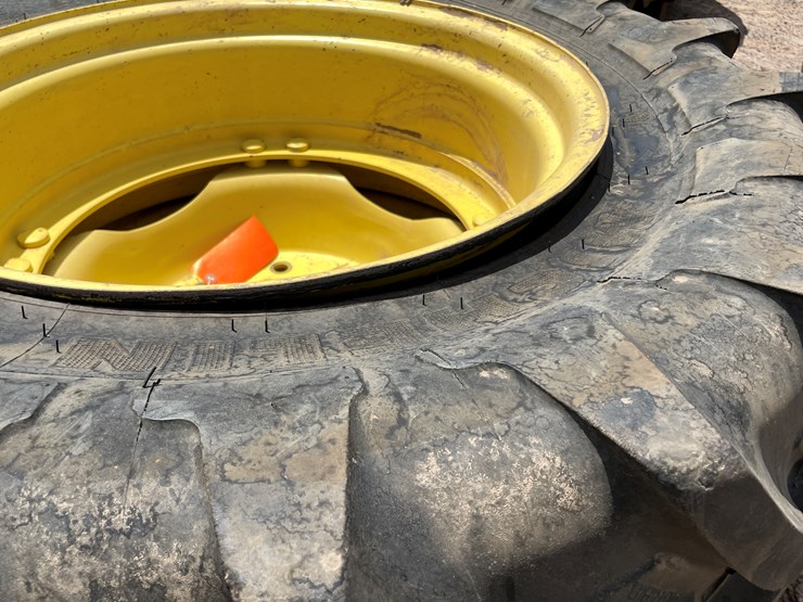 deere-tires-image-2