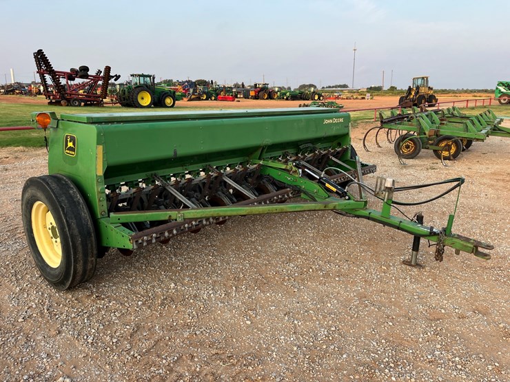 john-deere-450-image-4