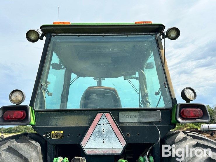 1989-john-deere-4755-image-13