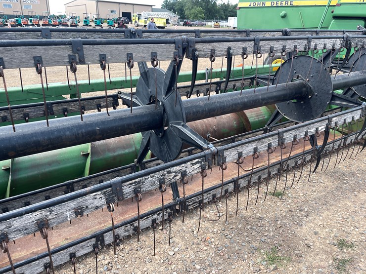 2016-john-deere-216-image-7