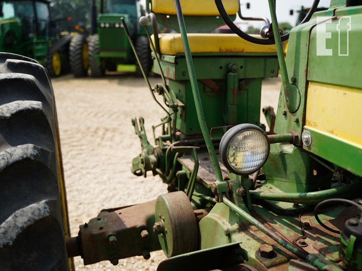 john-deere-620-image-19
