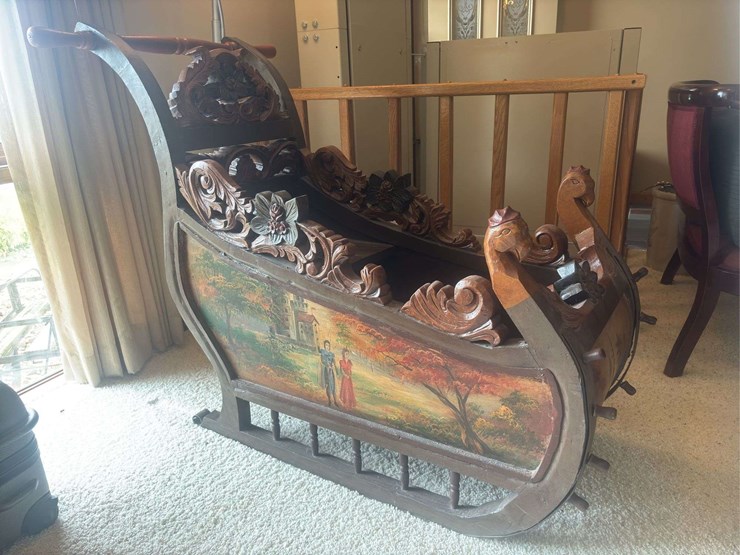 sled-with-ornate-painting-image-1