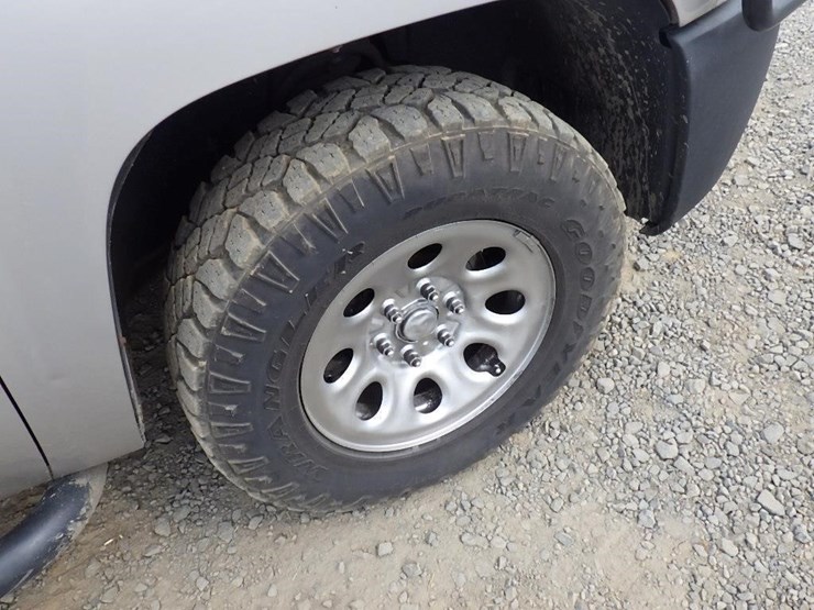 2008-chevrolet-silverado-image-28