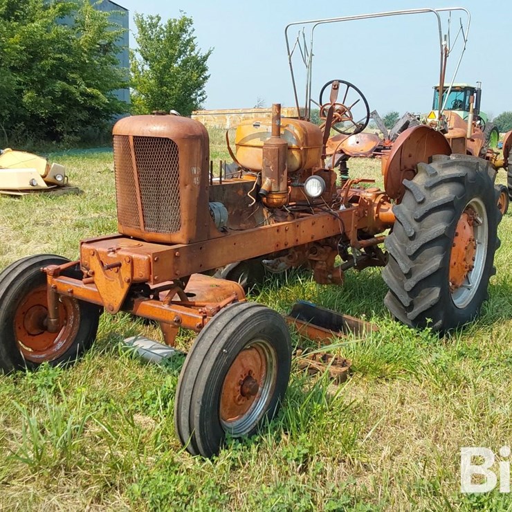 1957 ALLIS-CHALMERS WD