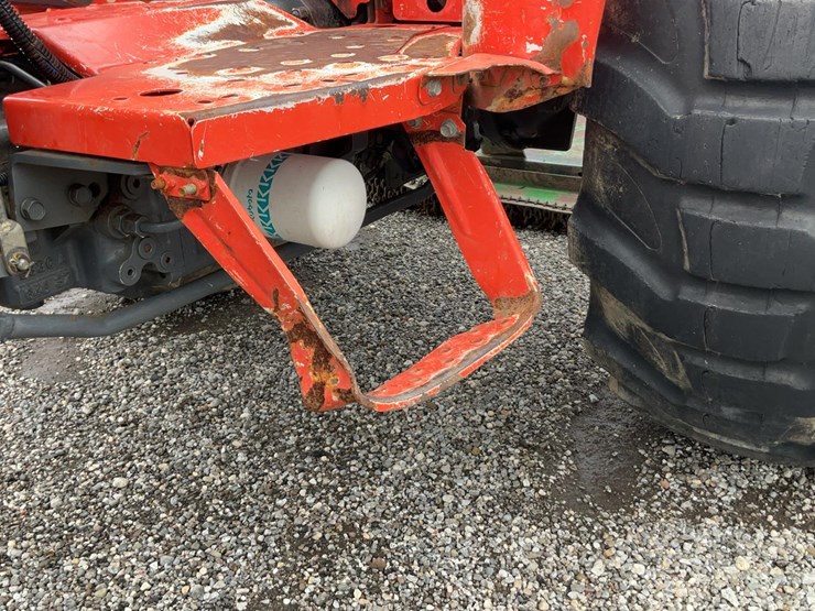 2016-kubota-mx5800-image-19