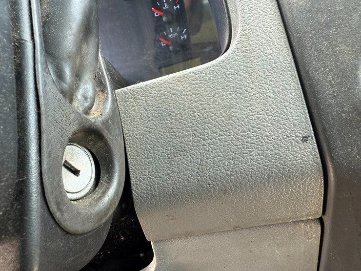 2004-ford-f150-image-46