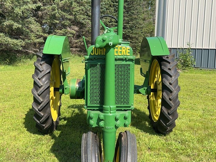 john-deere-model-b-image-8